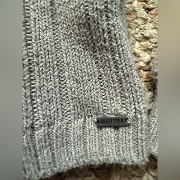 Hollister Tie-Front Crop Cable Knit Cardigan Size XS - Picture 3 of 8